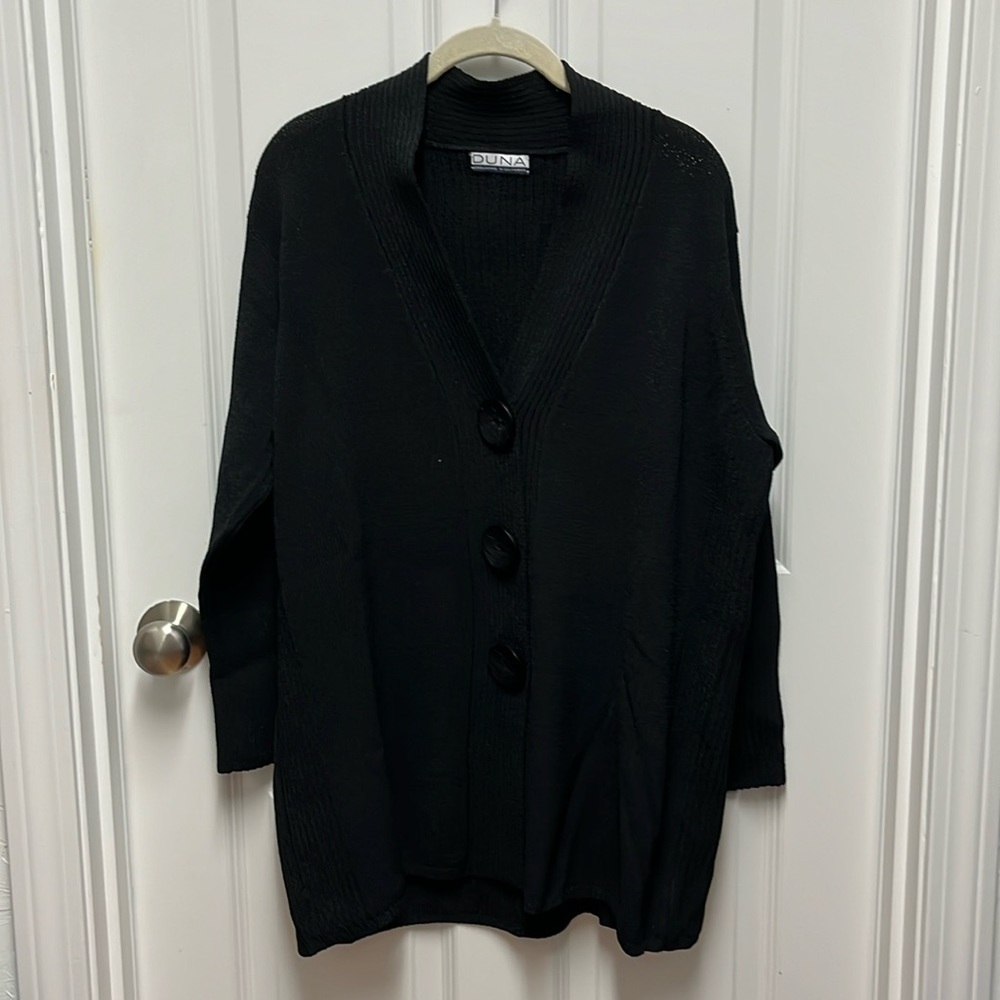 DUNA Handloomed Oversized Buttoned Black Cardigan